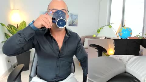 Snapshot of ryan_master_ chatting on December 19, 2024, 1:18 pm ryan_master_ online show from December 19, 2024, 1:18 pm
