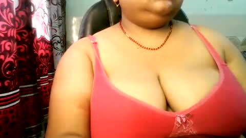 HotLovers online show from July 18, 2026, 8:29 am