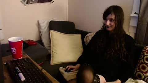sabinewinters online show from April 26, 2026, 3:48 am