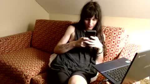 sabinewinters online show from July 1, 2026, 10:50 am