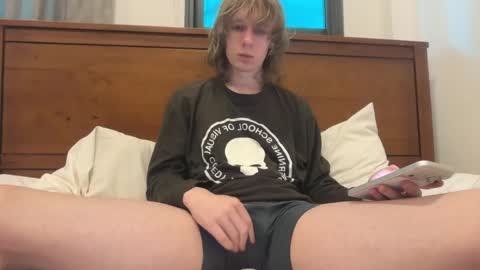 saintfawn online show from June 3, 2026, 1:19 am