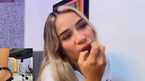sally_ricci online show from July 3, 2026, 6:58 pm