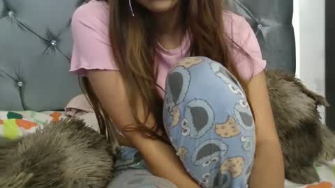 Snapshot of salome_parra21 chatting on May 21, 2026, 3:02 am salome_parra21 online show from May 21, 2026, 3:02 am