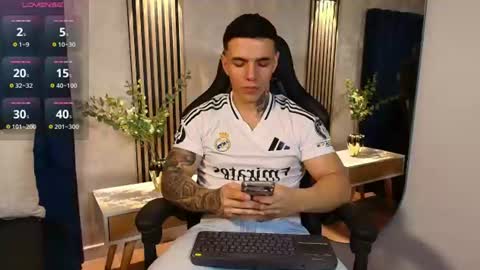 SALVATORE online show from July 25, 2026, 12:20 am
