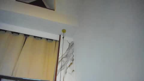 Snapshot of samaelandlilitt chatting on May 26, 2026, 8:21 am samaelandlilitt online show from May 26, 2026, 8:21 am