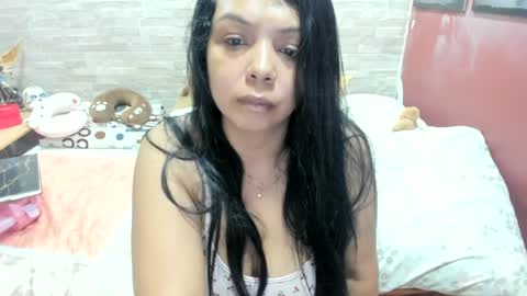 samanta1013 online show from July 1, 2026, 6:26 am