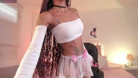 Snapshot of samantha_spike chatting on July 29, 2026, 8:29 pm Samantha online show from July 29, 2026, 8:29 pm