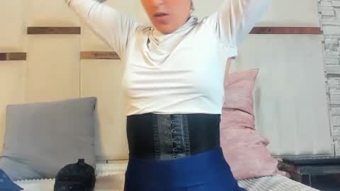 Samantha online show from June 23, 2026, 7:01 pm
