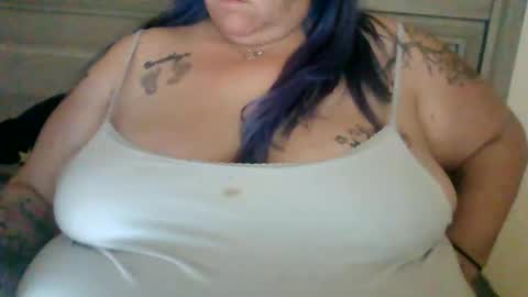 samanthasweetheart0402 online show from June 7, 2026, 5:33 am