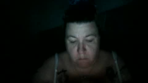 samanthasweetheart0402 online show from June 17, 2026, 4:59 am