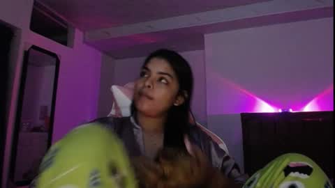 Danna dulce online show from April 24, 2026, 2:52 pm