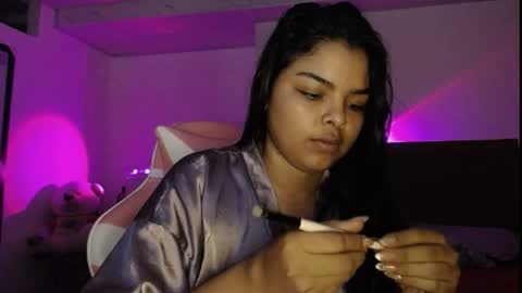Danna dulce online show from April 27, 2026, 10:24 am