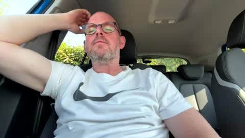 samjg76 online show from July 13, 2026, 9:01 am