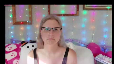 Samantha online show from July 24, 2026, 11:52 am