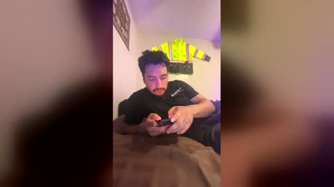 sanchezjason222 online show from July 3, 2026, 8:43 am