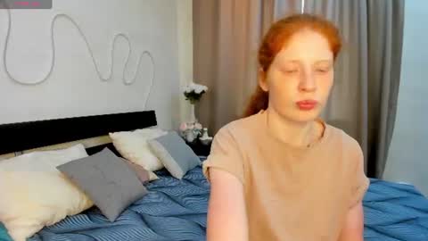 Snapshot of sandra__wilson chatting on June 22, 2026, 1:40 am Sandra online show from June 22, 2026, 1:40 am