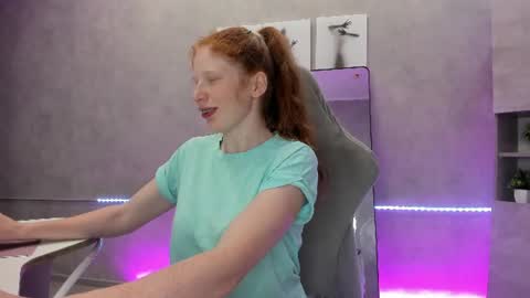 Snapshot of sandra__wilson chatting on July 15, 2026, 1:33 am Sandra online show from July 15, 2026, 1:33 am