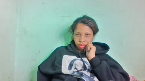 sandrinah788632 online show from July 1, 2026, 8:19 pm