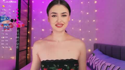 Sandy online show from July 26, 2026, 2:57 pm