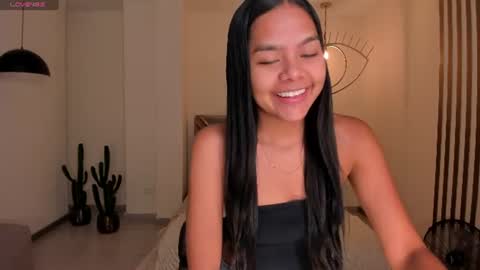 Saphira James online show from July 2, 2026, 2:00 am