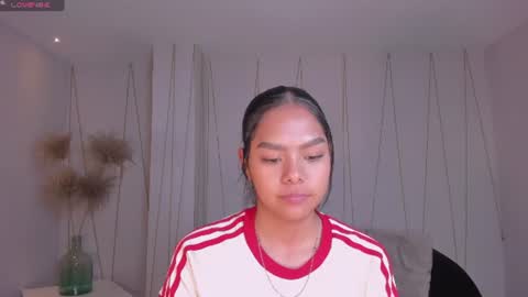 Saphira James online show from July 8, 2026, 2:05 am