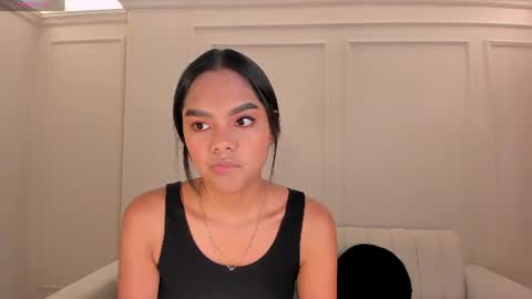 Saphira James online show from July 22, 2026, 2:03 am