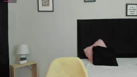 sara_b11 online show from July 9, 2026, 6:45 pm