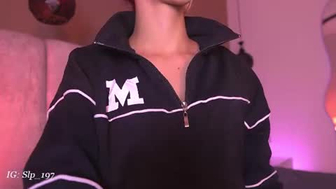 sara_lopee1 online show from July 30, 2026, 11:53 am