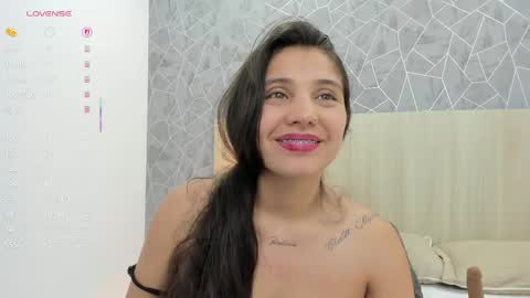 Sara Melo online show from May 28, 2026, 8:11 am