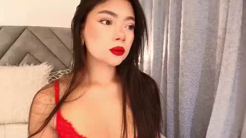 sara_owens7 online show from June 30, 2026, 1:50 am