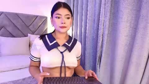 sara_owens7 online show from July 24, 2026, 1:58 am