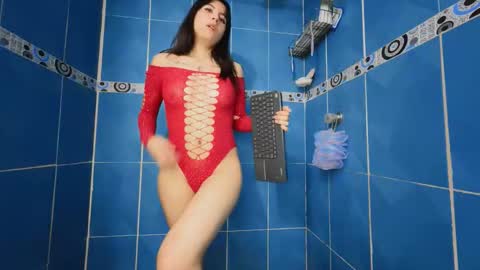saracony online show from June 11, 2026, 2:11 am
