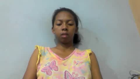 sarah146341 online show from May 8, 2026, 6:35 pm