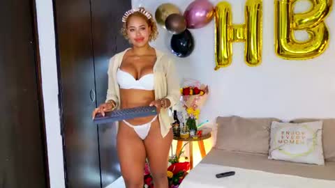 sarah  cinnamon online show from June 17, 2026, 5:58 pm