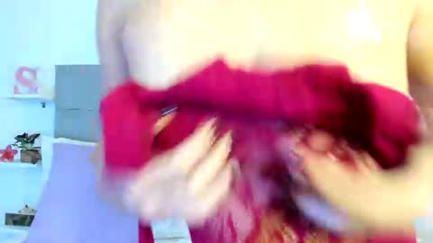 sarahlopezz290 online show from June 22, 2026, 3:47 am