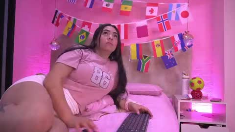 Sara  online show from July 6, 2026, 11:51 am