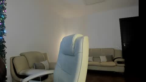 Lilou and Sasha online show from July 2, 2026, 3:06 am