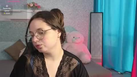 Sasha online show from July 20, 2026, 2:52 pm