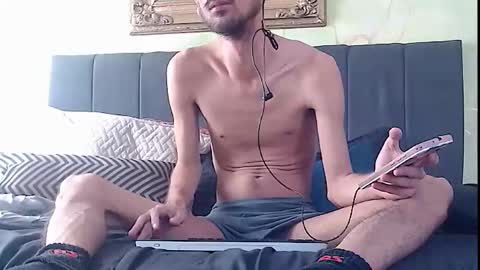 sasuke_bigcock online show from June 11, 2026, 1:31 pm