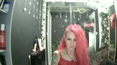 Snapshot of saucysky chatting on July 24, 2026, 11:25 pm SaucySky online show from July 24, 2026, 11:25 pm