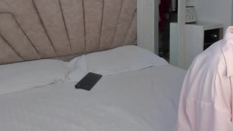Snapshot of savannahwildee chatting on May 4, 2026, 8:38 pm Savannahwildee online show from May 4, 2026, 8:38 pm