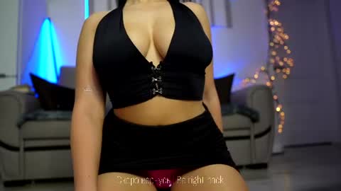 Valeria Swarowskaya online show from July 26, 2026, 7:10 pm