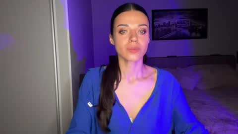 Sophie online show from July 20, 2026, 7:22 am