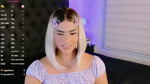 scarleth_sweety online show from July 25, 2026, 2:53 am