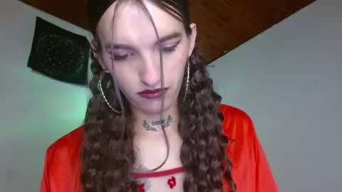 scarlet online show from June 18, 2026, 12:42 pm