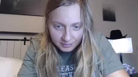 Snapshot of scartit chatting on July 20, 2026, 12:03 am ScarTit Bernhard online show from July 20, 2026, 12:03 am