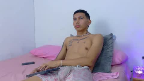 scook_gray online show from June 17, 2026, 4:41 pm