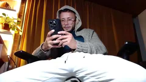 Sebastian online show from June 11, 2026, 4:54 am