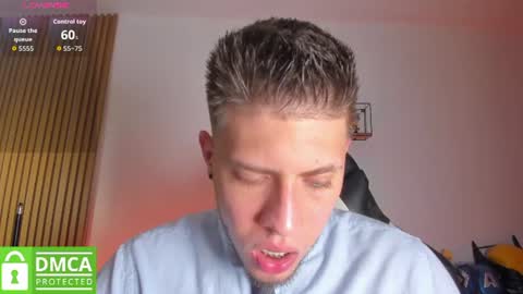 sebastian INDEPENDENT MODEL online show from June 22, 2026, 7:33 pm