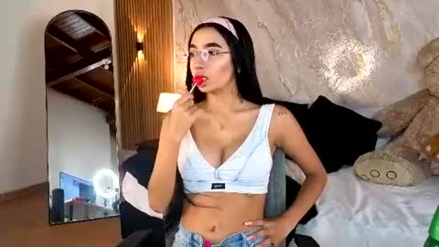 ASHLEY online show from June 11, 2026, 7:23 pm